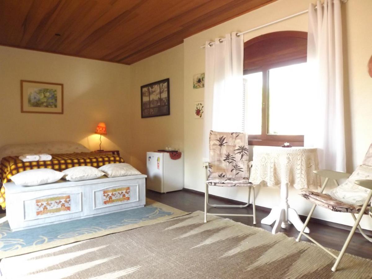 그라마도 Linda Casa 5 Quartos No Lago Negro 빌라 외부 사진