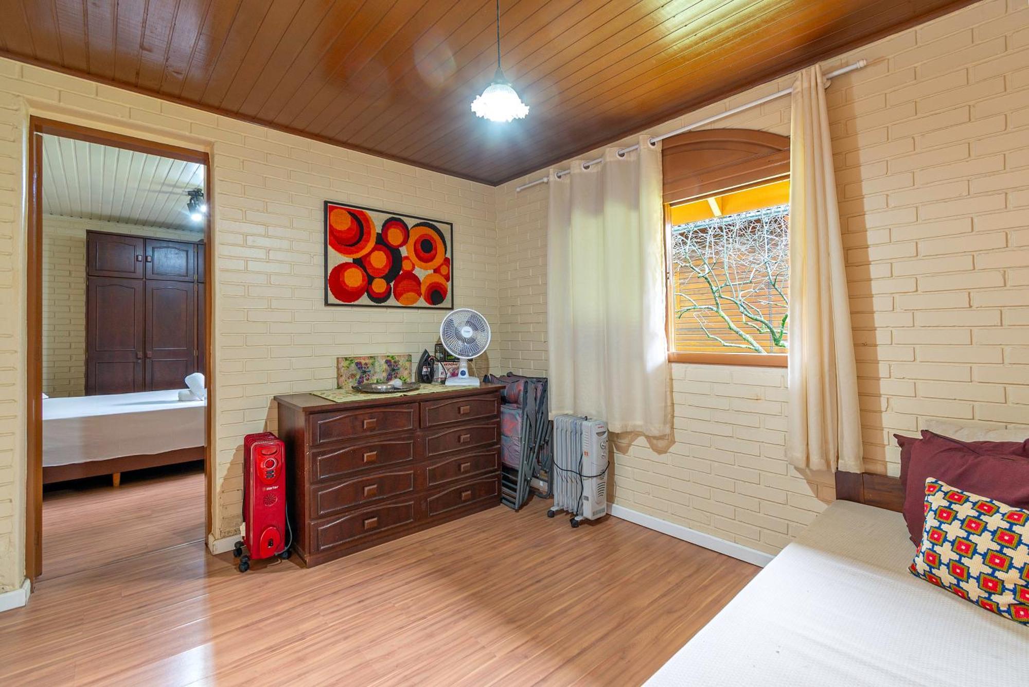 그라마도 Linda Casa 5 Quartos No Lago Negro 빌라 외부 사진